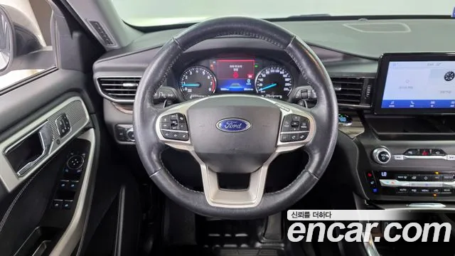 Ford Explorer 2020 — фото 13