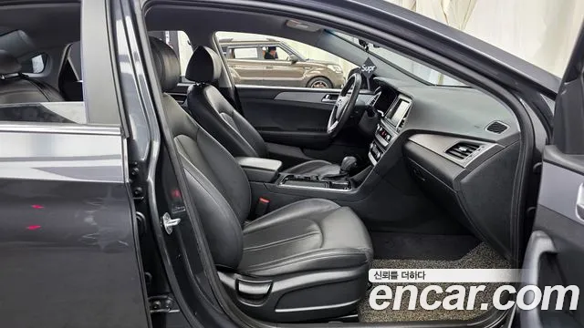 Hyundai Sonata 2019 — фото 11