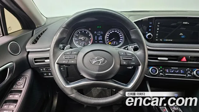 Hyundai Sonata 2021 — фото 13