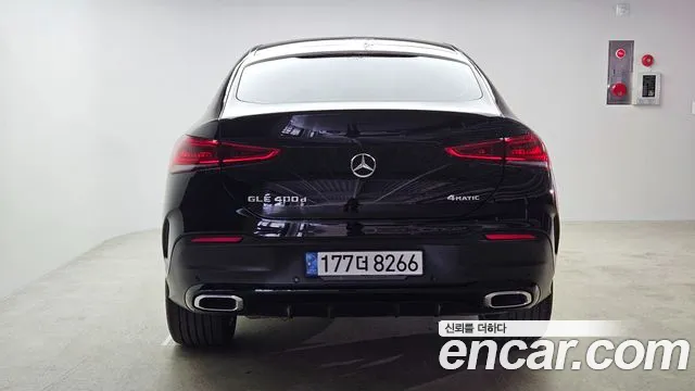 Mercedes-Benz GLE-Class 2022 — фото 4