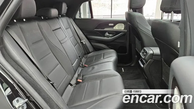 Mercedes-Benz GLE-Class 2022 — фото 12