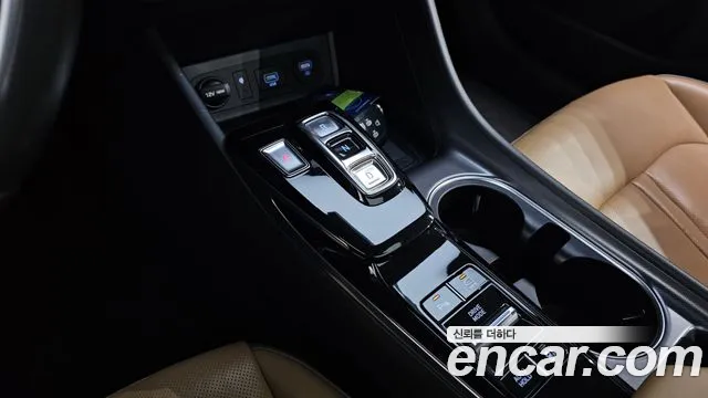 Hyundai Sonata 2020 — фото 9
