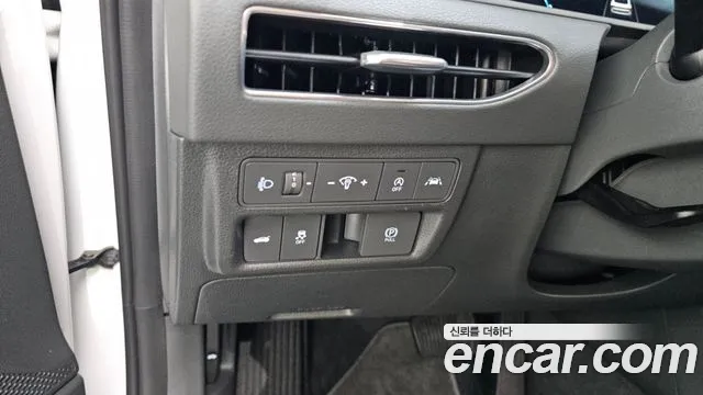 Hyundai Sonata 2020 — фото 17