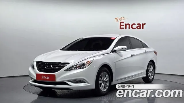 Hyundai Sonata 2010 — фото 1