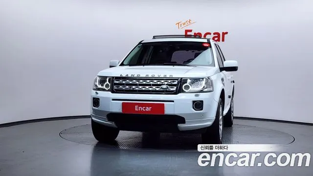 Land Rover Freelander 2013 — фото 3