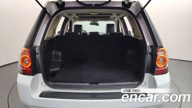 Land Rover Freelander 2013 — фото 20