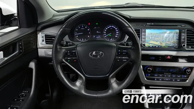 Hyundai Sonata 2015 — фото 13