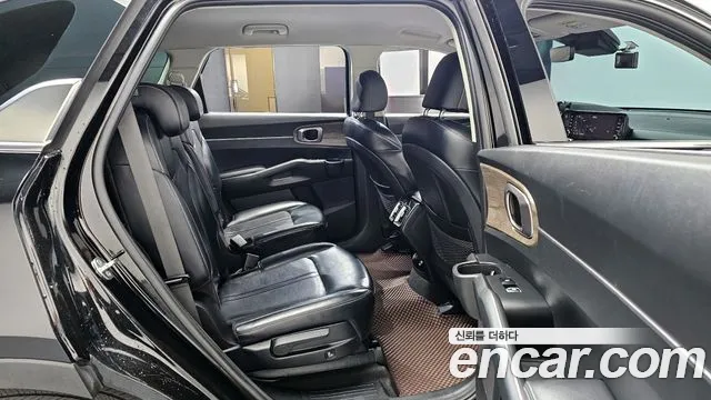 Kia Sorento 2021 — фото 12