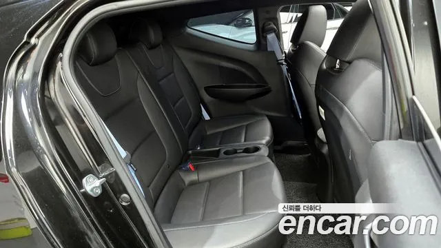 Hyundai Veloster 2019 — фото 12