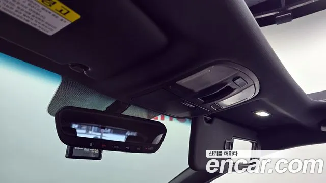 Hyundai Veloster 2019 — фото 20