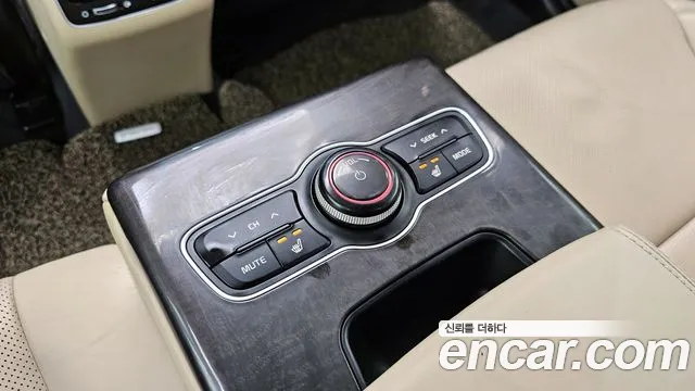 Kia K7 2014 — фото 19