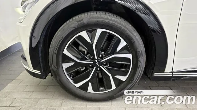 Kia EV6 2022 — фото 5