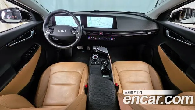 Kia EV6 2022 — фото 7