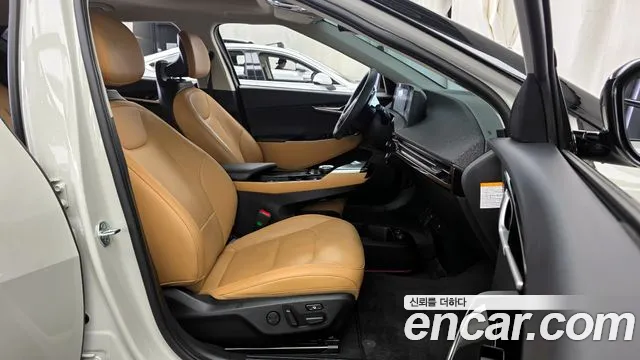 Kia EV6 2022 — фото 11
