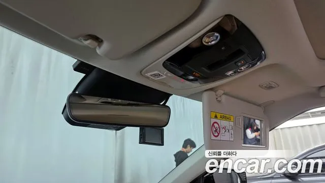 Kia EV6 2022 — фото 18