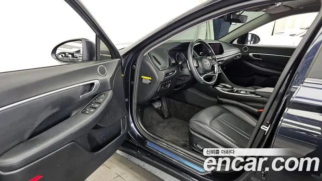 Hyundai Sonata 2020 — фото 10