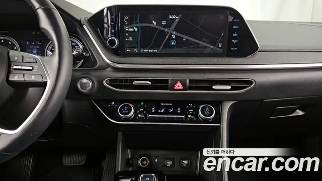 Hyundai Sonata 2020 — фото 15