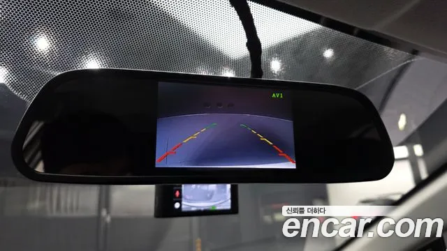 Toyota Prius 2019 — фото 14