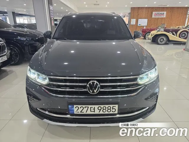 Volkswagen Tiguan 2023 — фото 1