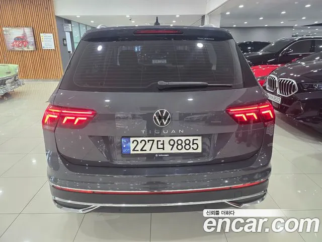 Volkswagen Tiguan 2023 — фото 4