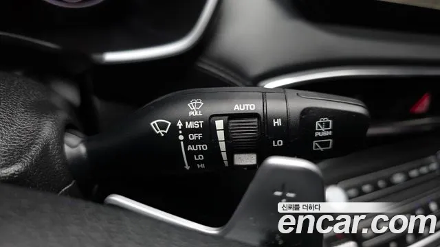 Hyundai Santafe 2023 — фото 17
