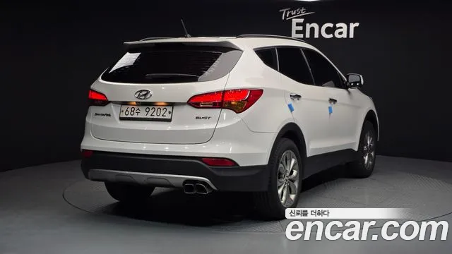 Hyundai Santafe 2014 — фото 2