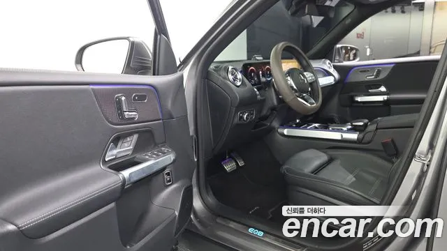 Mercedes-Benz EQB 2023 — фото 10