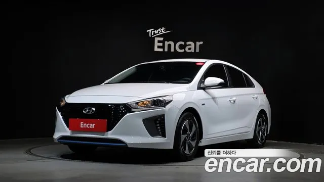 Hyundai Ioniq 2019 — фото 1