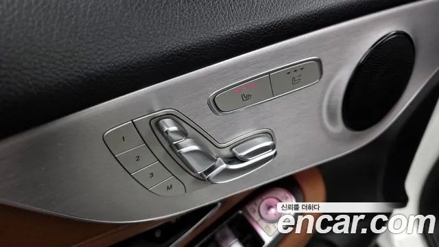 Mercedes-Benz C-Class 2020 — фото 18