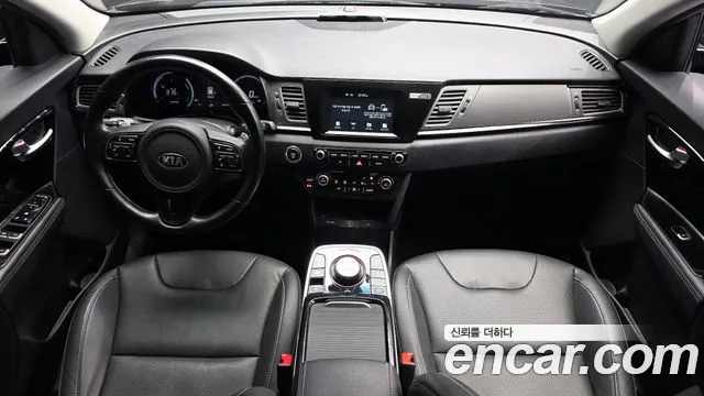 Kia Niro 2020 — фото 7