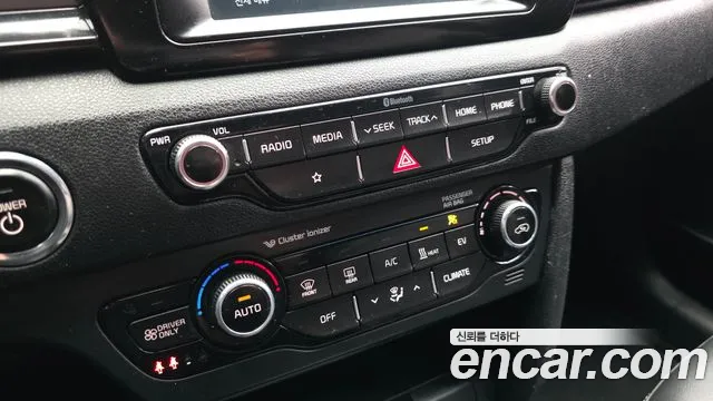 Kia Niro 2020 — фото 16