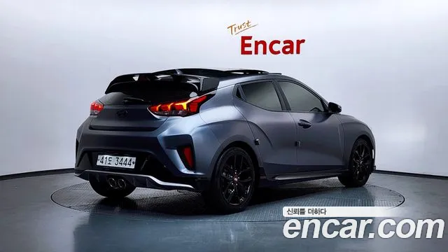 Hyundai Veloster 2019 — фото 2