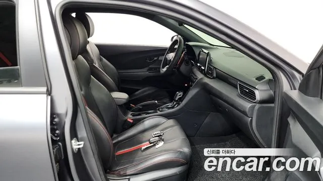 Hyundai Veloster 2019 — фото 11