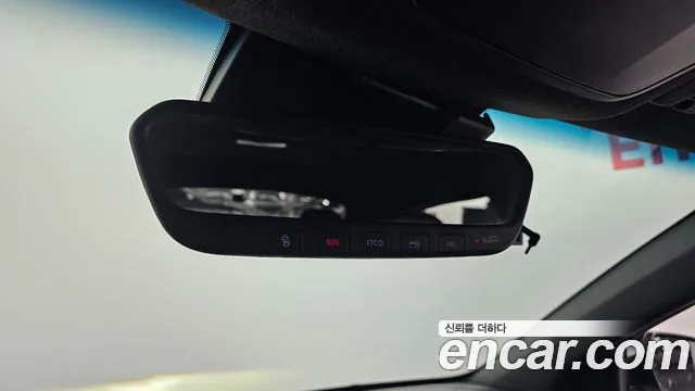 Hyundai Veloster 2021 — фото 19