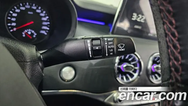 Kia Stinger 2019 — фото 15