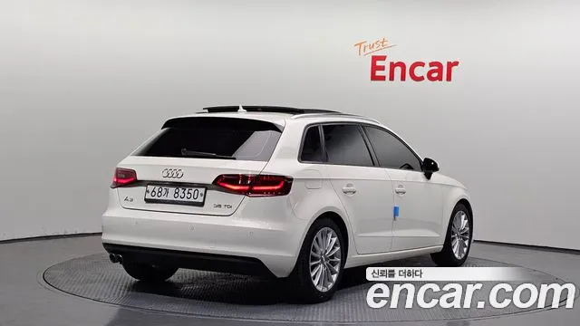 Audi A3 2015 — фото 2