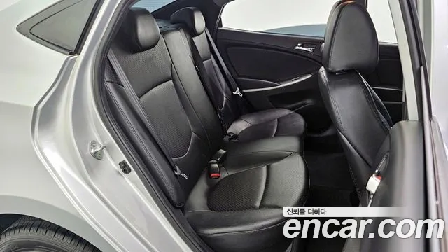 Hyundai Accent 2014 — фото 12