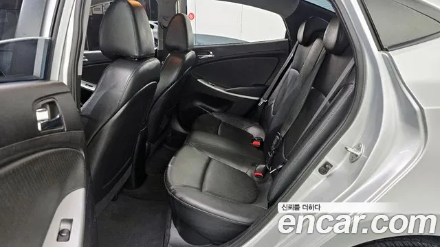 Hyundai Accent 2014 — фото 13
