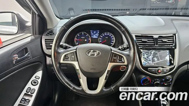 Hyundai Accent 2014 — фото 14