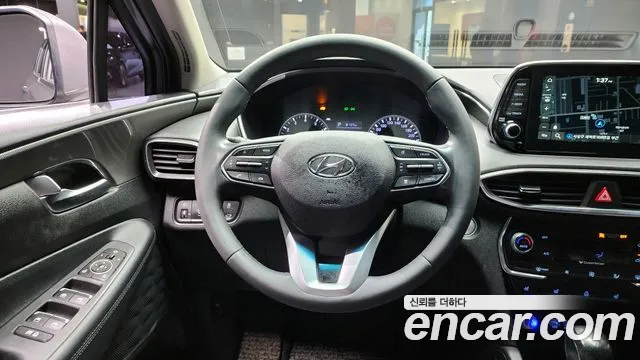Hyundai Santafe 2020 — фото 14