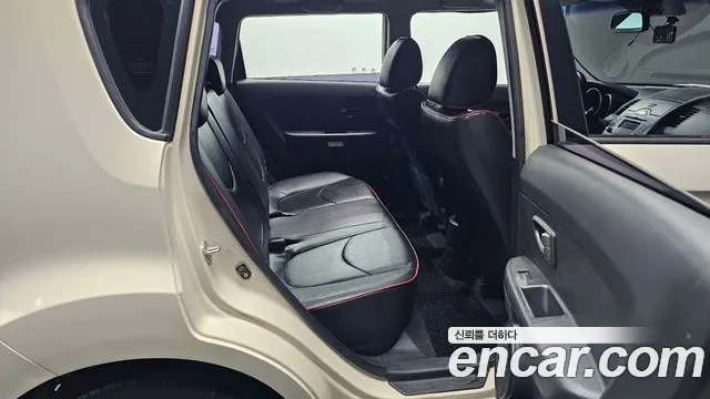 Kia Soul 2010 — фото 12
