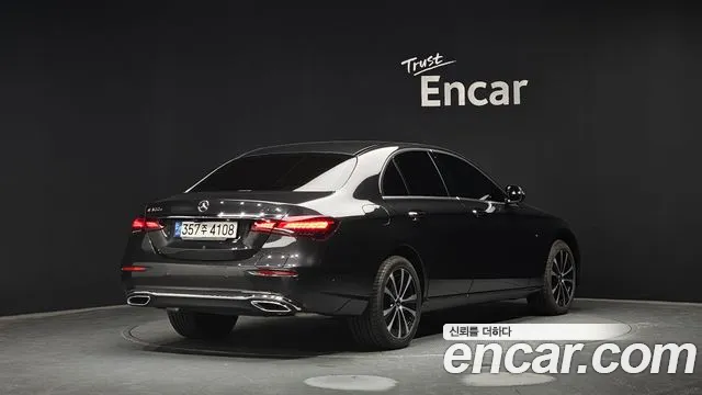 Mercedes-Benz E-Class 2021 — фото 2