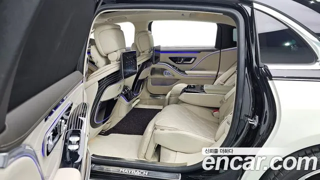 Mercedes-Benz S-Class 2022 — фото 12