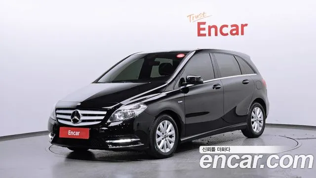 Mercedes-Benz B-Class 2013 — фото 1