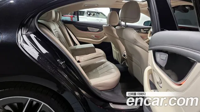 Mercedes-Benz CLS-Class 2021 — фото 11