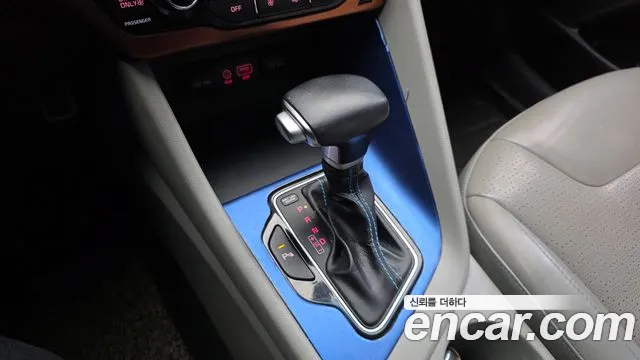 Kia Niro 2018 — фото 9