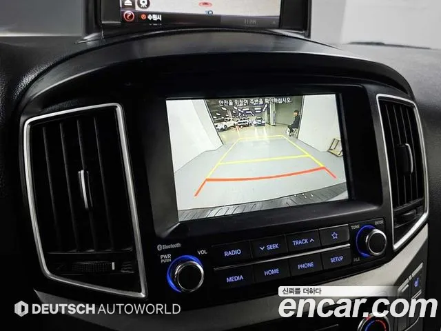 Hyundai Starex 2021 — фото 15