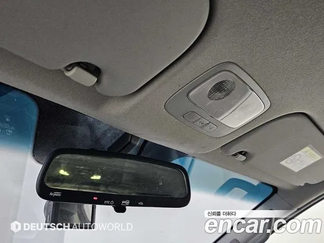 Hyundai Starex 2021 — фото 18