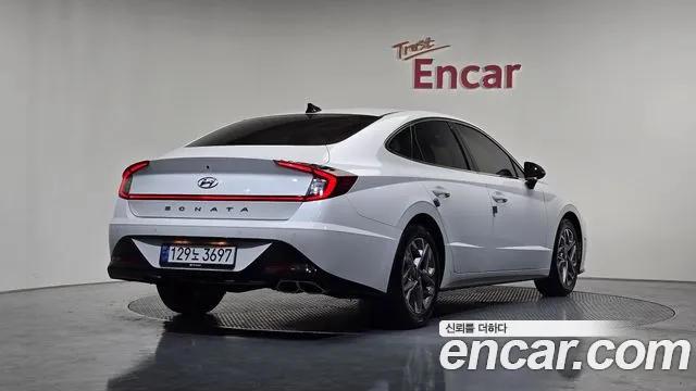Hyundai Sonata 2021 — фото 2