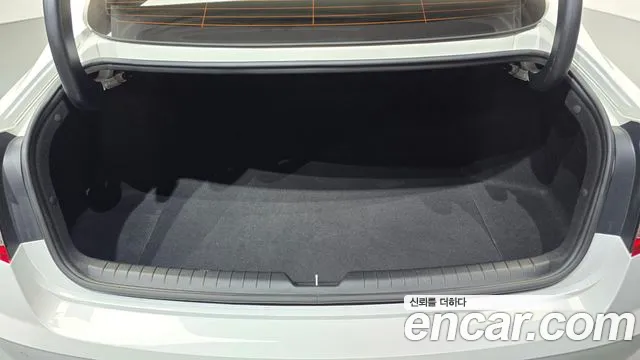 Hyundai Sonata 2021 — фото 20